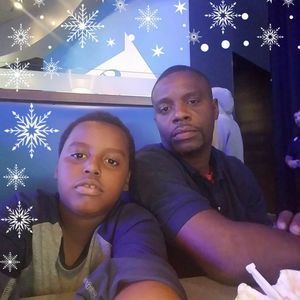 Meet your Posher, Darien